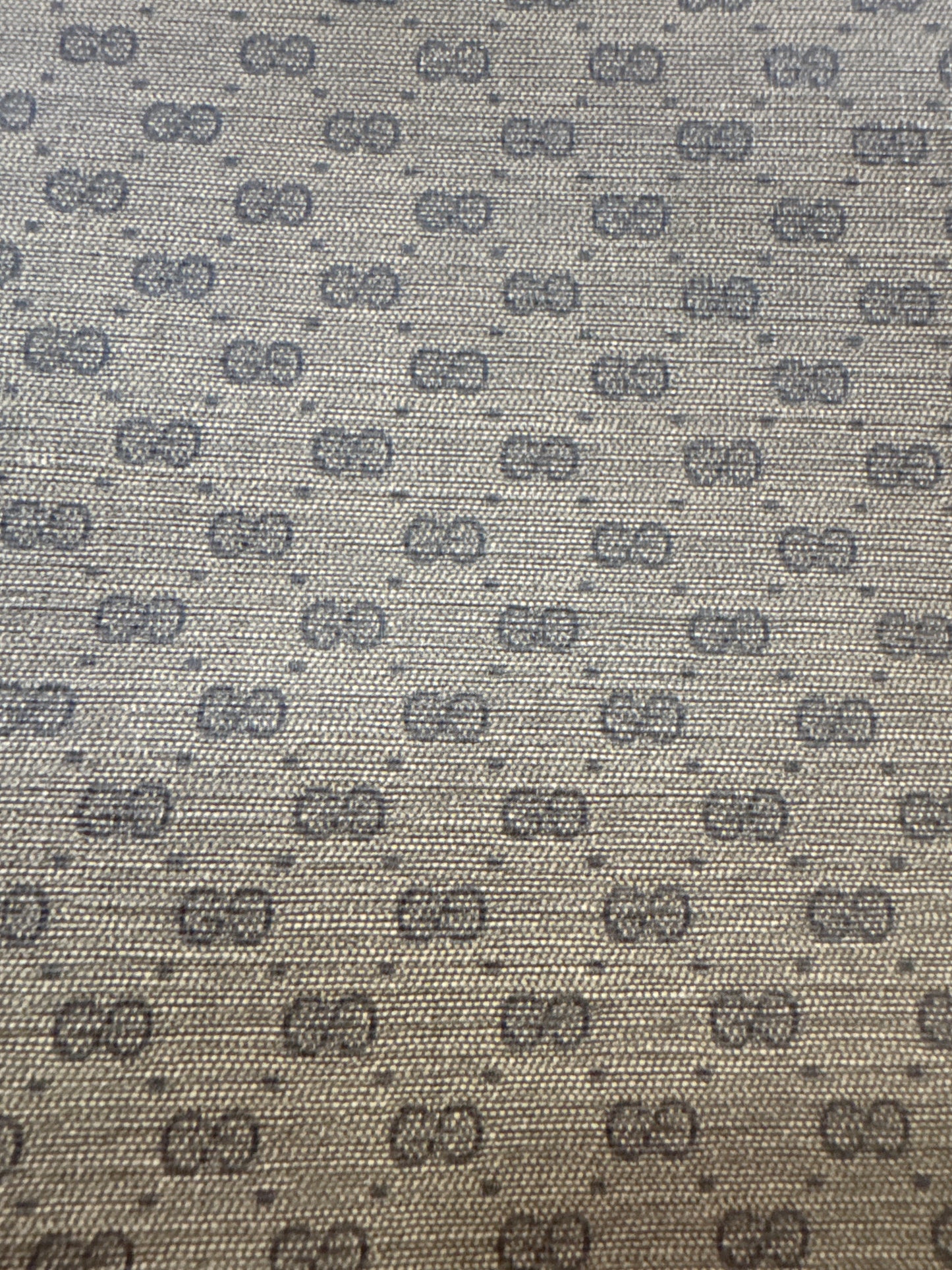Auténtico Micro GG reciclado