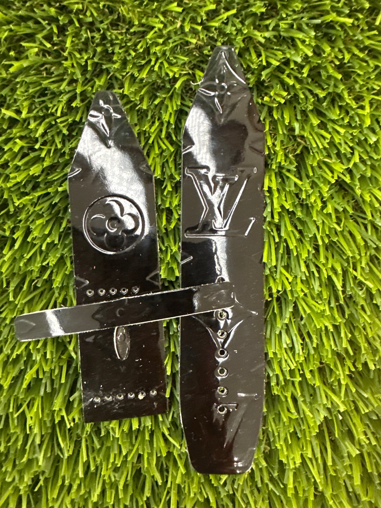 LC-Gamma-Authentic Upcycled LV "Black" Vernis