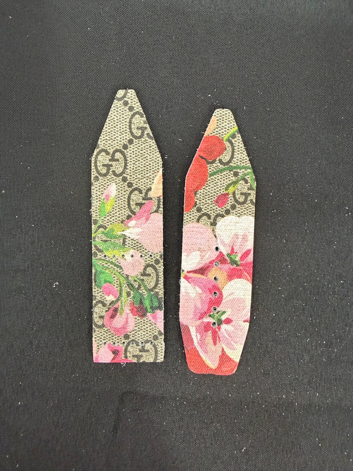 BLEMISHED-LC- Alpha- Big Flowers on Tongue- Authentic Pink GG Bloom