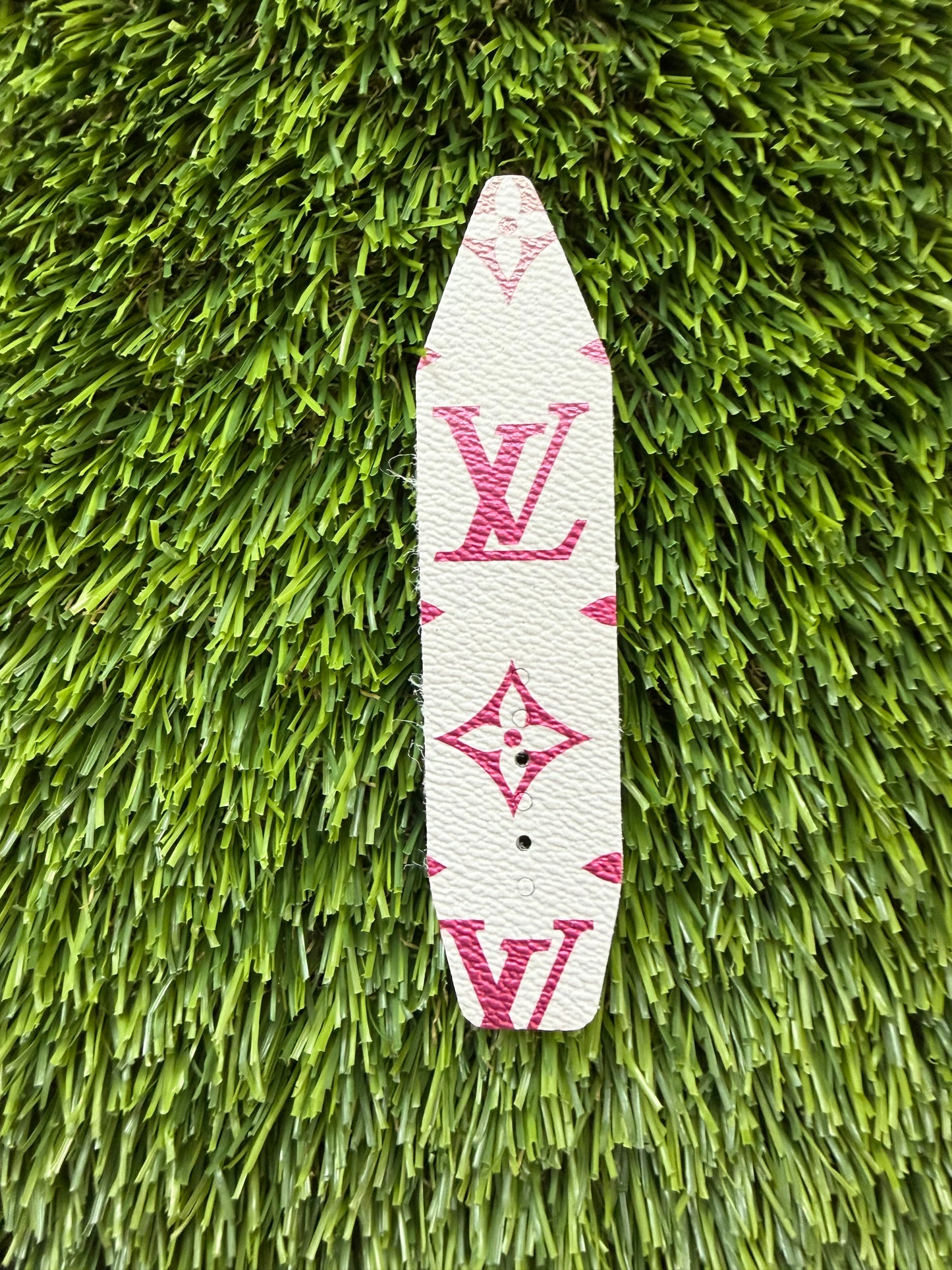 Blemished-Beta-Pink Metallic-Rare-Limited Edition LV Iridescent-Anniversary Band-Cheers to 3 Years!!!