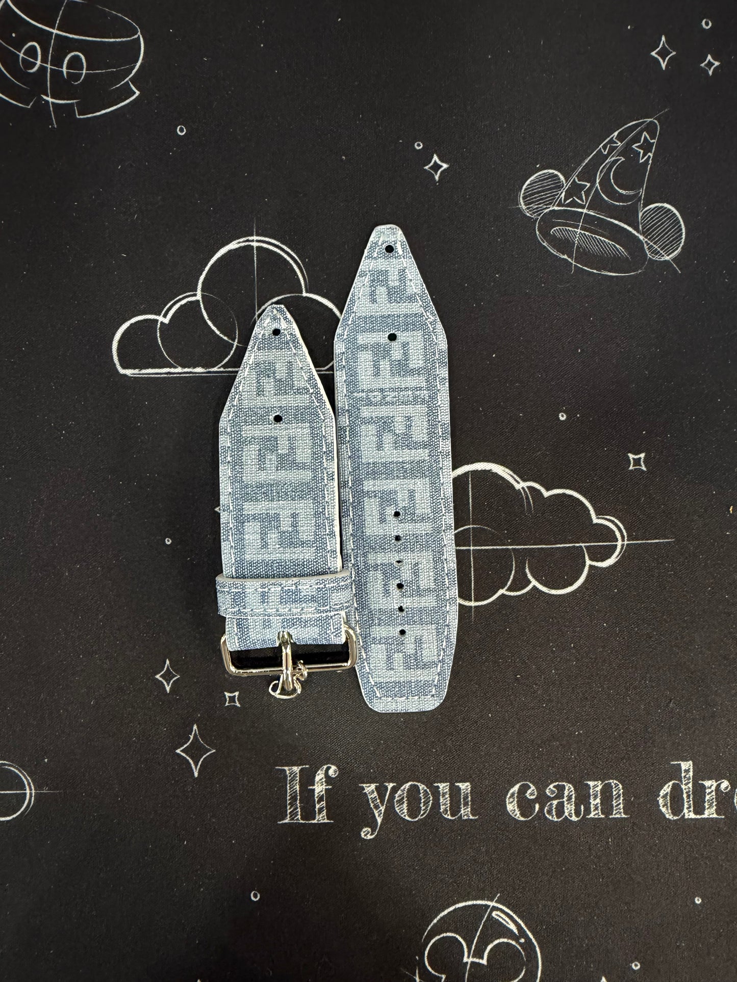 Auténtico mini Fendi rojo reciclado 