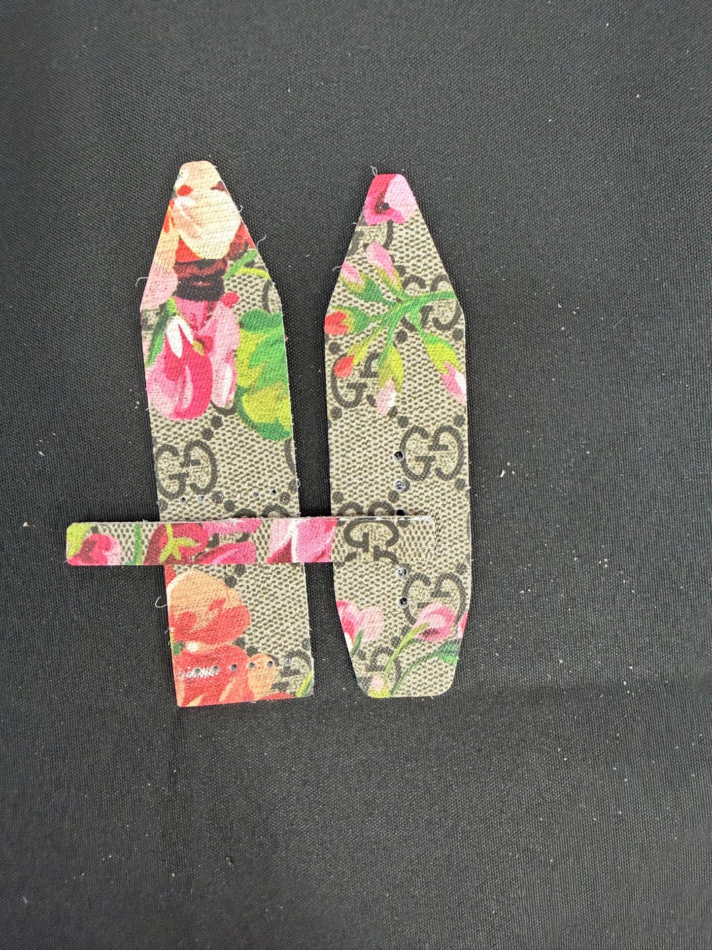 LC- Alpha- Small Flowers-Authentic Pink GG Bloom