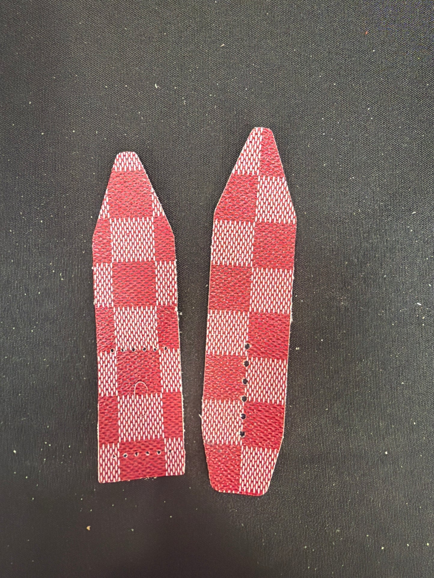 Blemished-LC- Beta No logo-Authentic LV Damier Red Couleur