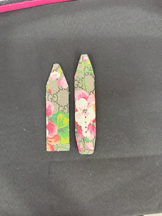 LC- BETA- Big Flowers On Tongue-Authentic Pink GG Bloom
